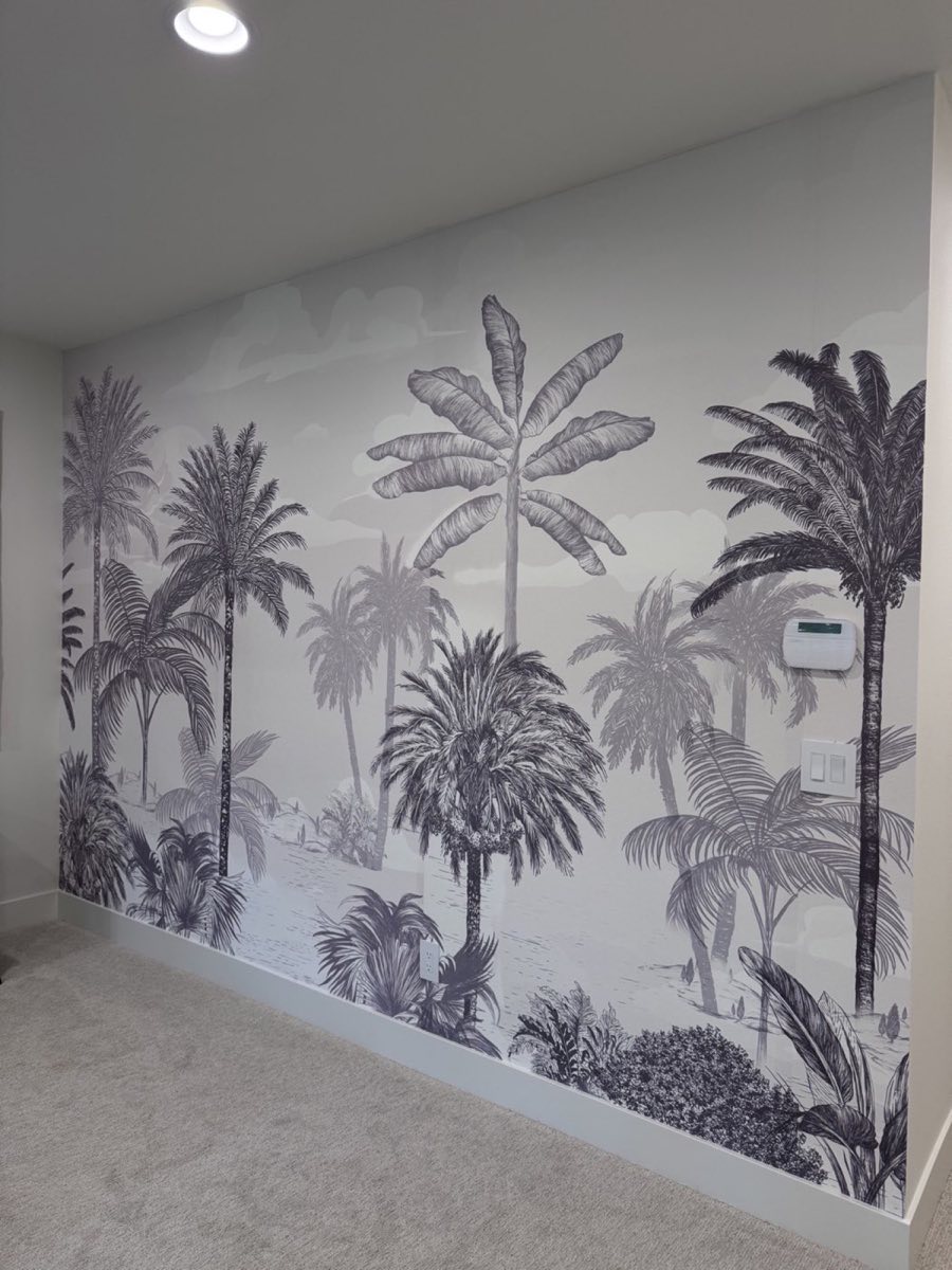 Traditional Wallpaper project completed by AceCraft in Renton, Washington