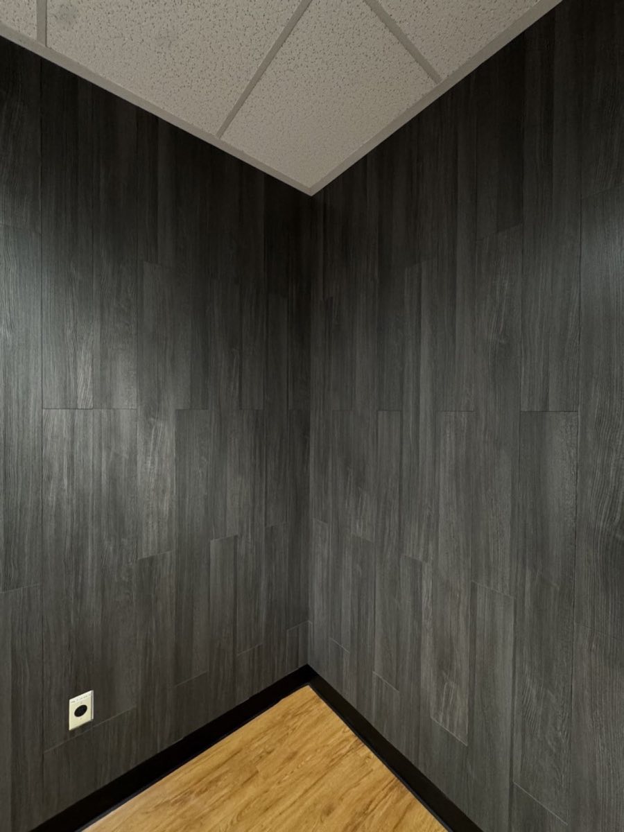 Wallpaper Removal project completed by AceCraft in Woodinville, Washington